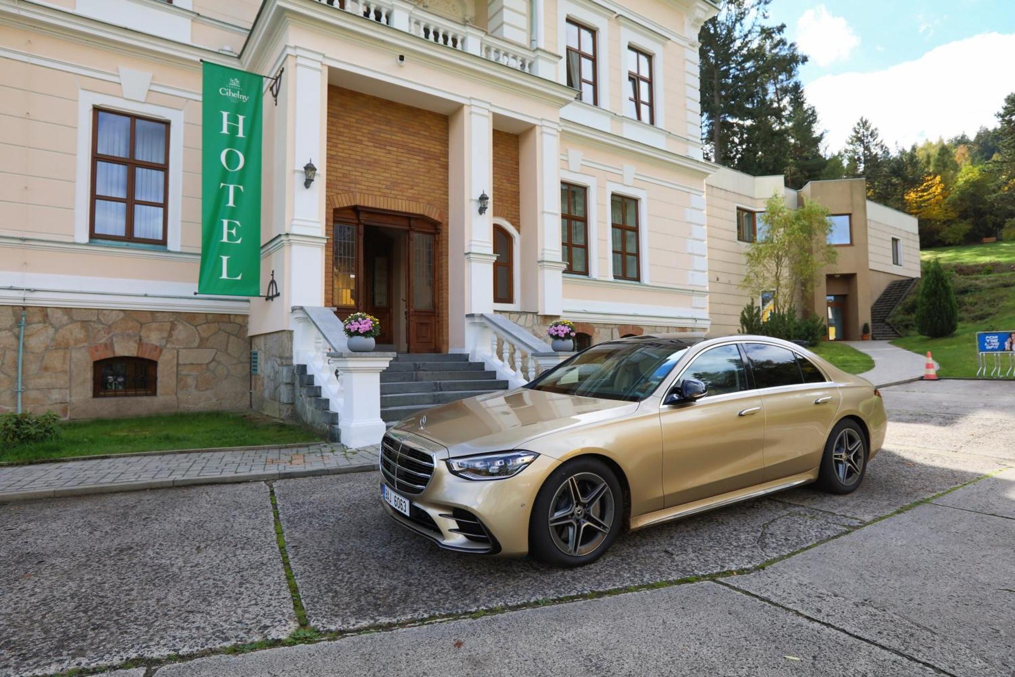 Hotel U Zamecku Cihelny Карловы Вары Экстерьер фото