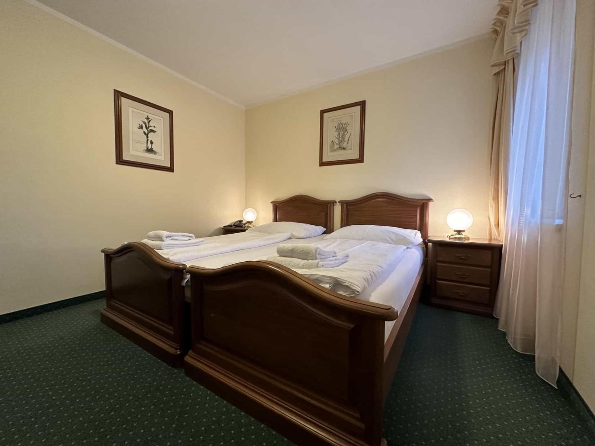 Hotel U Zamecku Cihelny Карловы Вары Экстерьер фото